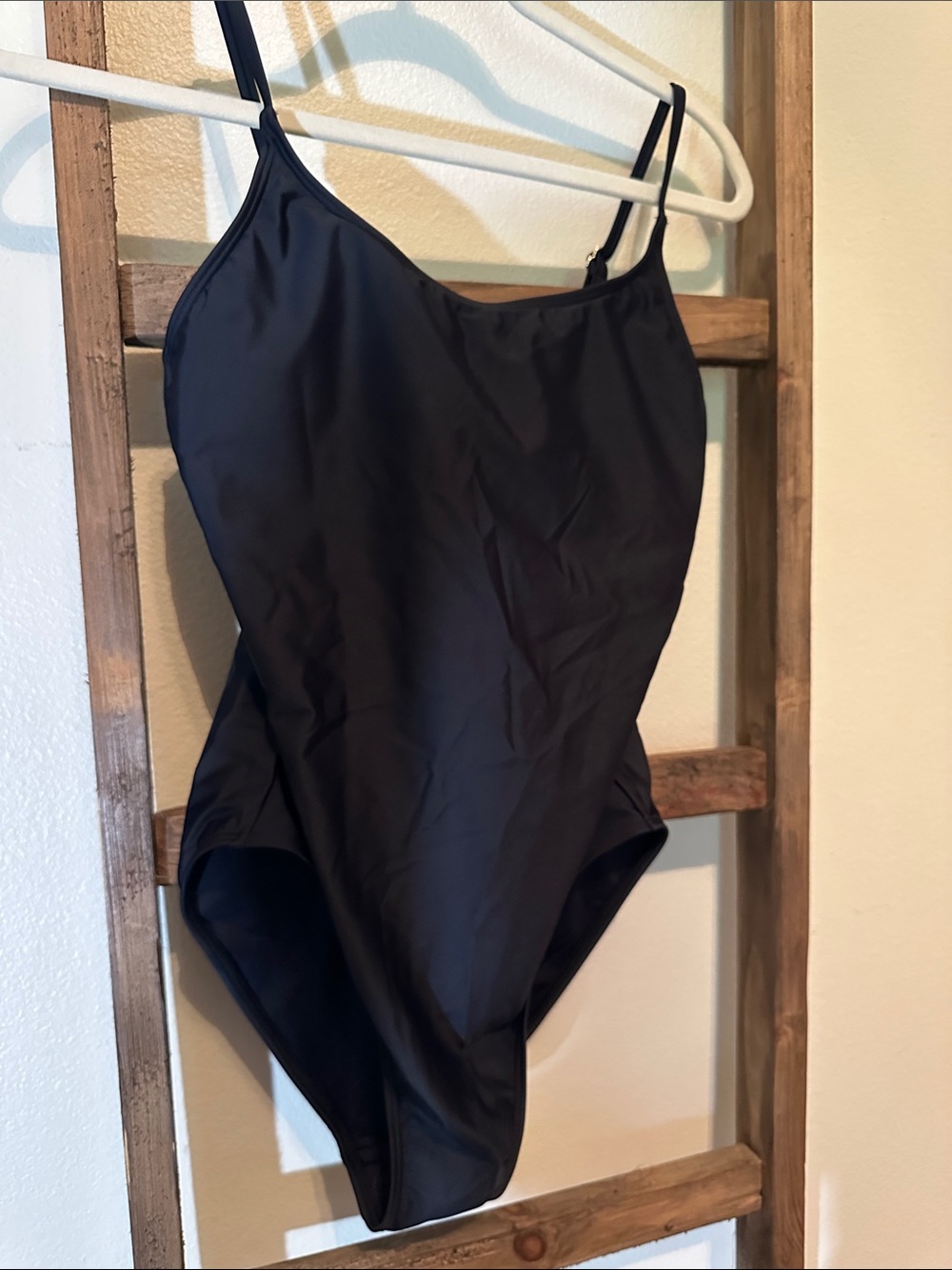 Quince Medium Black One-Piece. Bnwt